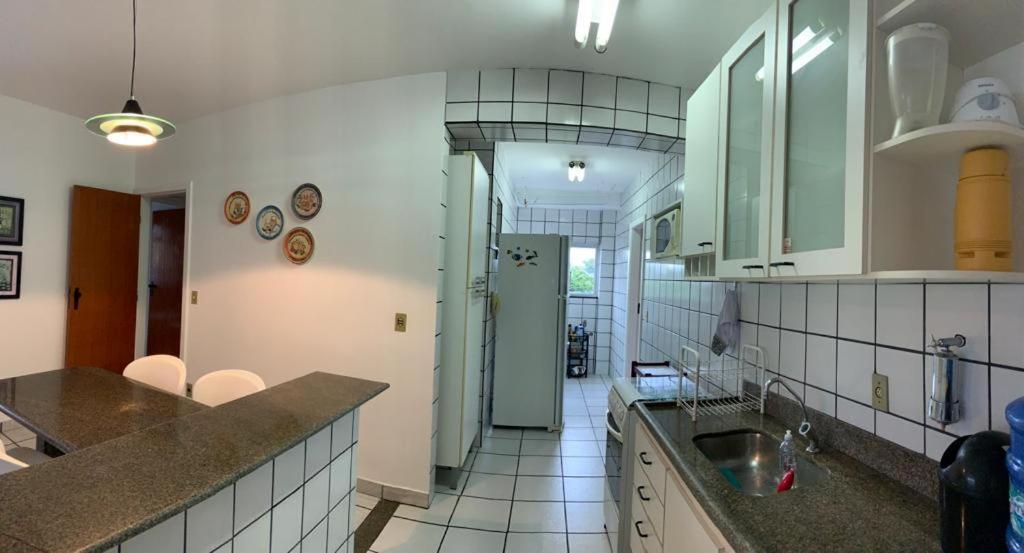 Apartamento Pe Na Areia E Aguas Tranquilas No Centro De Guarapari Dış mekan fotoğraf